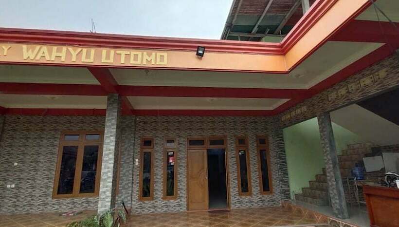 膳宿费 Wahyu Utomo Syariah