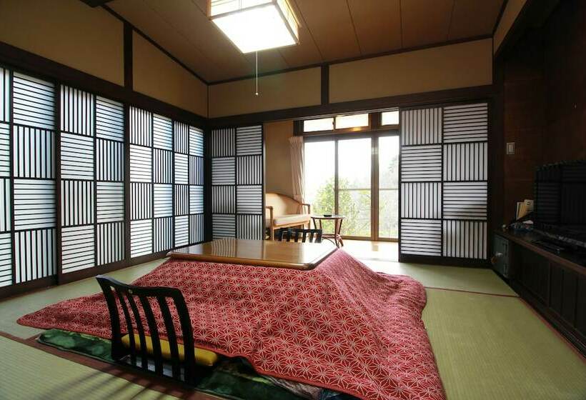 פנסיון Yunosawakousen