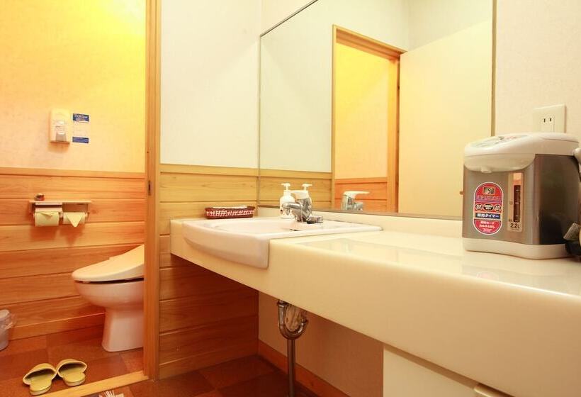 פנסיון Yunosawakousen