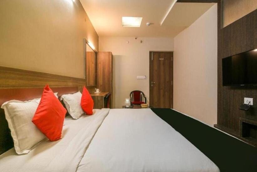 Pratap Iinternational By Shrigo Hotels