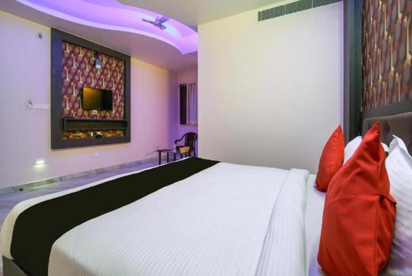 Pratap Iinternational By Shrigo Hotels