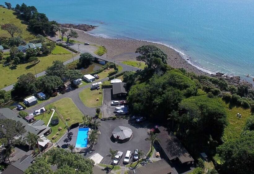 אתר נופש Anglers Lodge