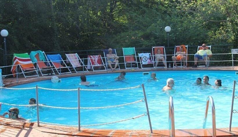 منتجع Bungalow Village Le Caravelle   By Mamberto S.r.l