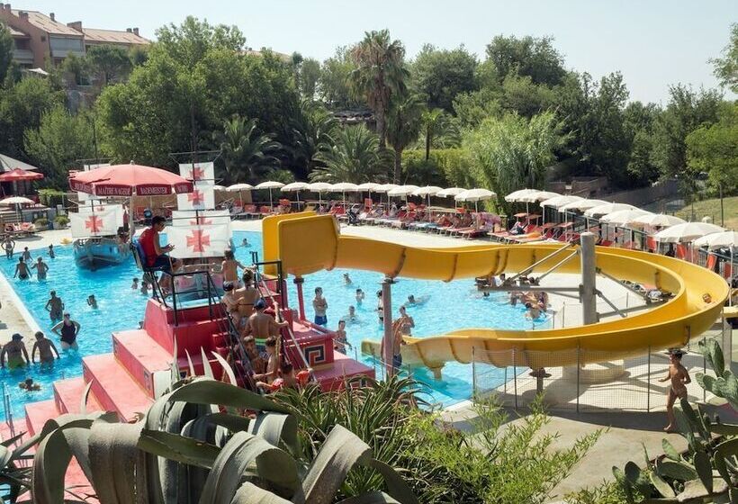 منتجع Bungalow Village Le Caravelle   By Mamberto S.r.l