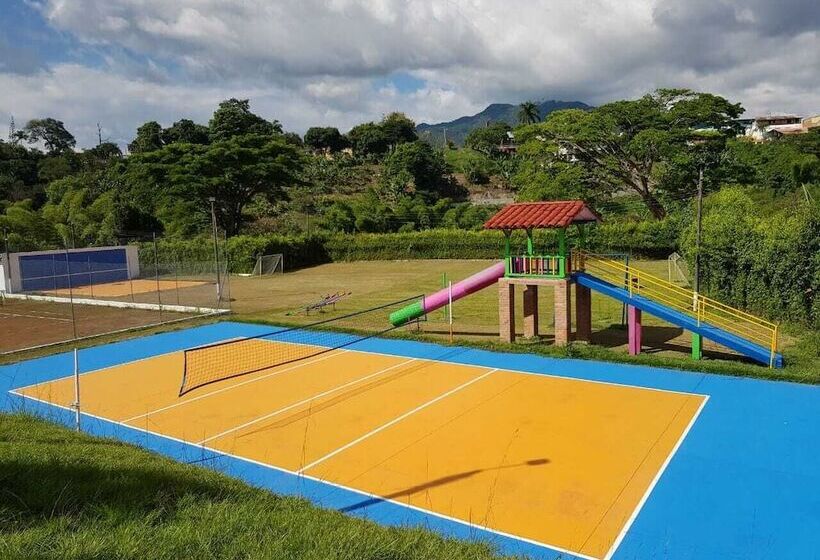 渡假胜地 Club Mónaco