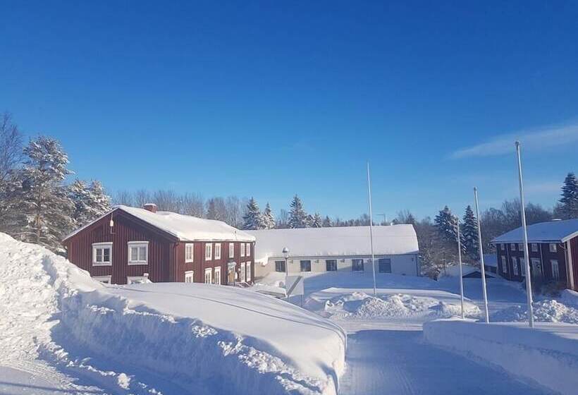 リゾートホテル Lövångergården