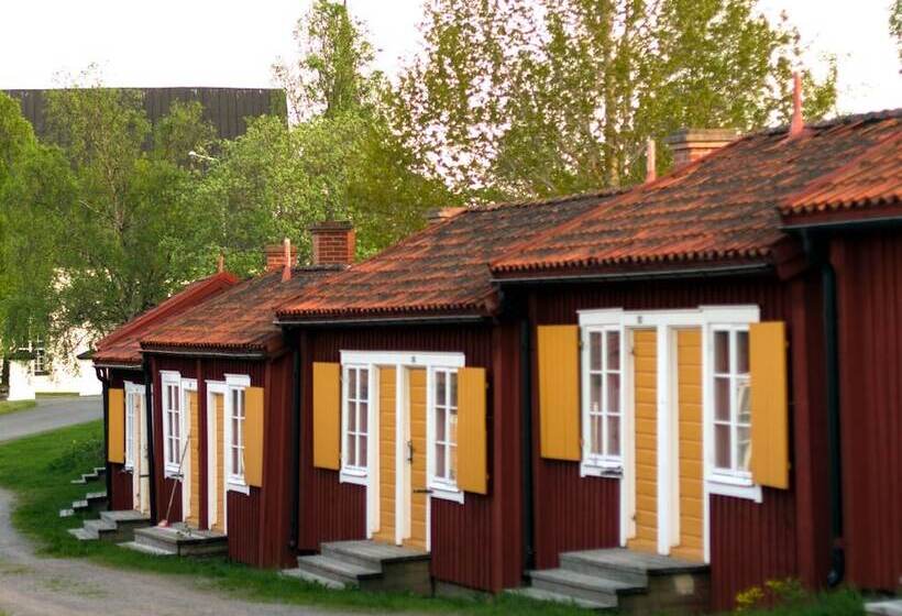 リゾートホテル Lövångergården