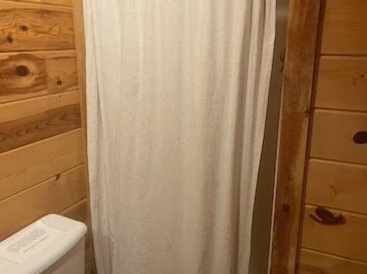 Ridgeview Retreat Seclude Cabin Includes Wifi, Cable, And Charcoal Grill By Redawning