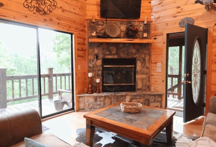 Ridgeview Retreat Seclude Cabin Includes Wifi, Cable, And Charcoal Grill By Redawning