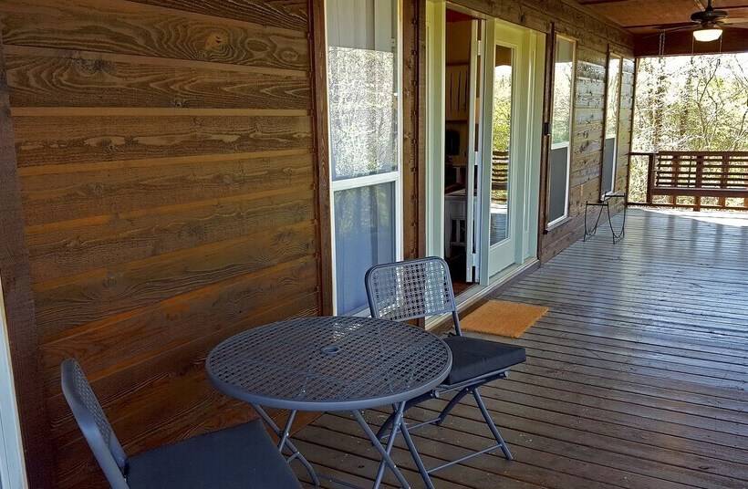 Safari On Glover River With Private Riverfront Access And Hot Tub By Redawning