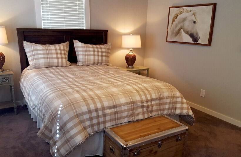 Safari On Glover River With Private Riverfront Access And Hot Tub By Redawning