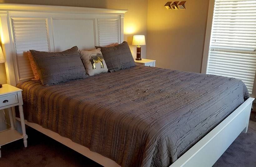 Safari On Glover River With Private Riverfront Access And Hot Tub By Redawning