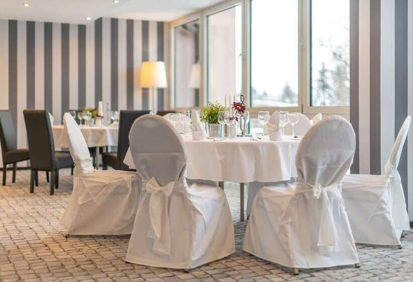 Sl Otel Im Parforcehaus