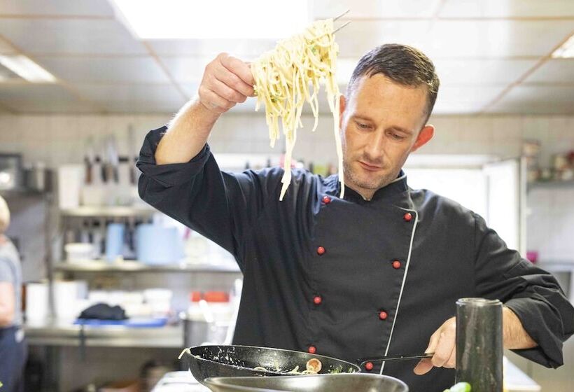 Sl Otel Im Parforcehaus