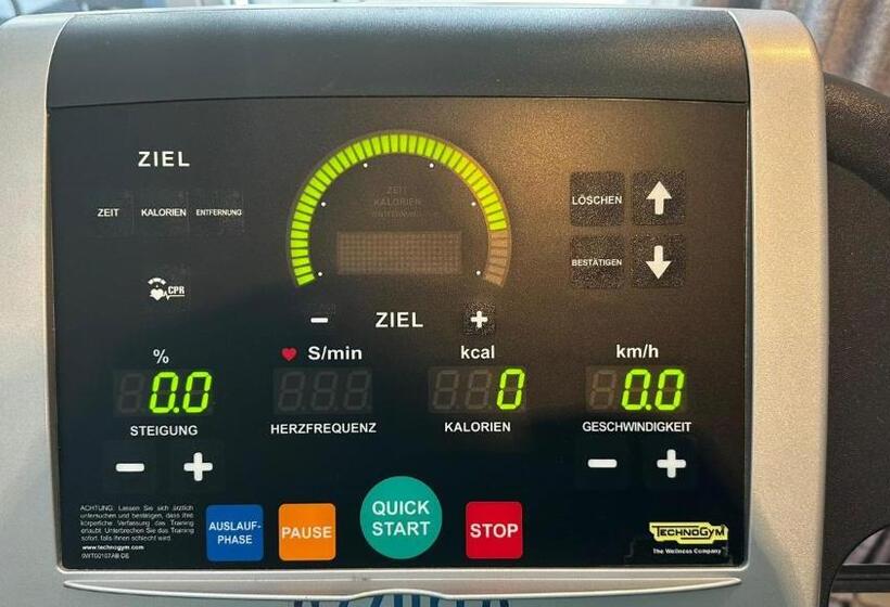 Sl Otel Im Parforcehaus