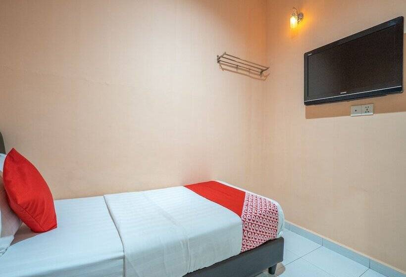 Spot On 89828 Hotel Seri Gemilang