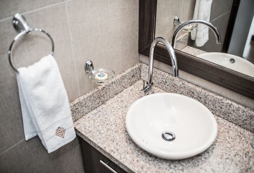 Venue Batán Hotel & Suites