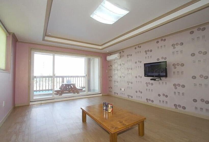 Wolpo Donghae Pension 2