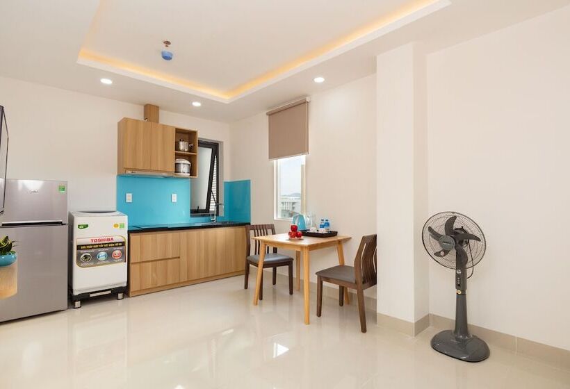 Xo Hotel & Apartments