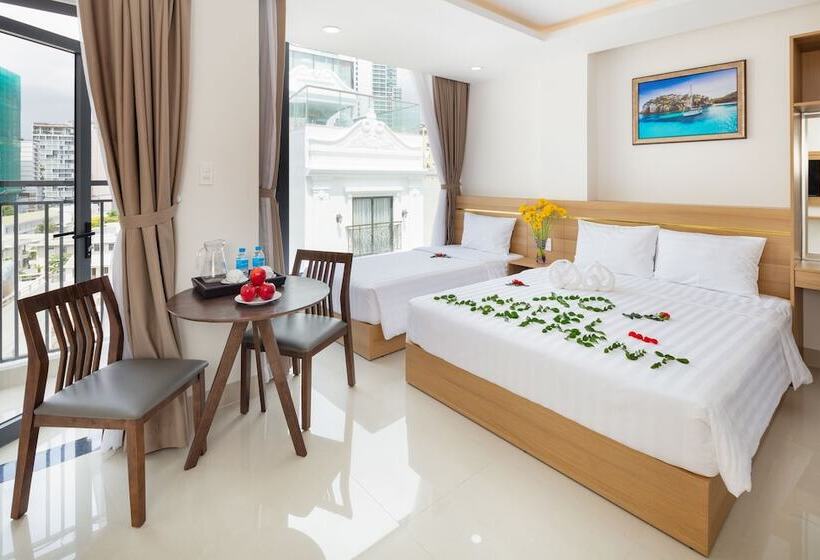 Xo Hotel & Apartments