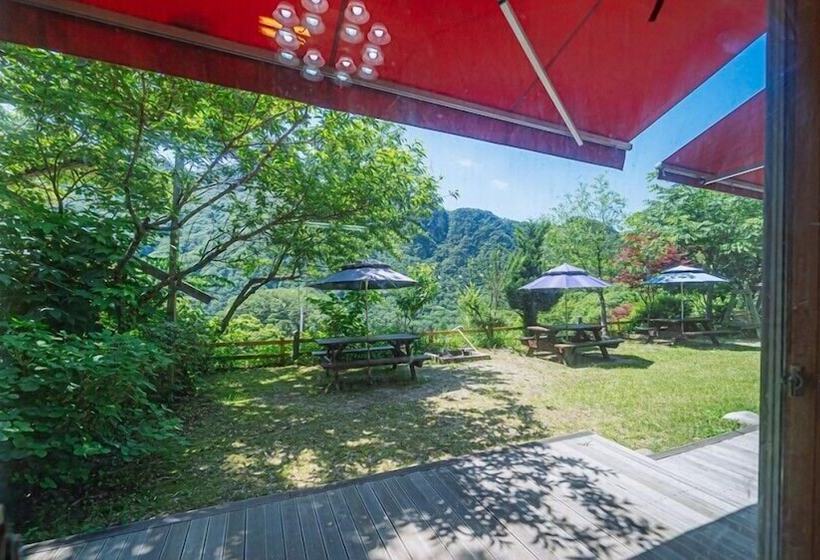 Youngwol Cloud Garden Pension