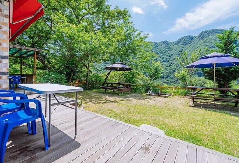 Youngwol Cloud Garden Pension