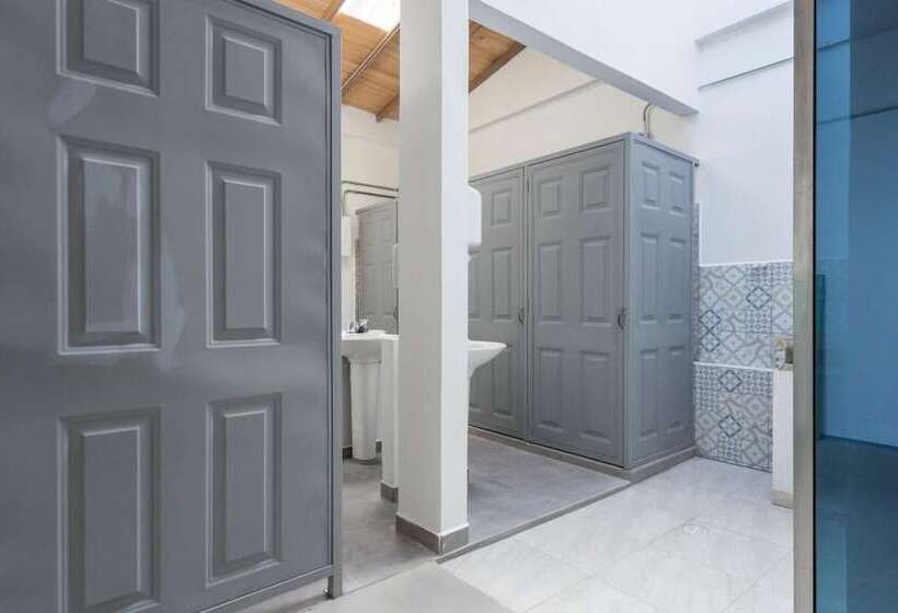 Gaston Coliving Hostel