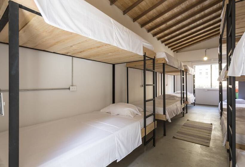 Gaston Coliving Hostel