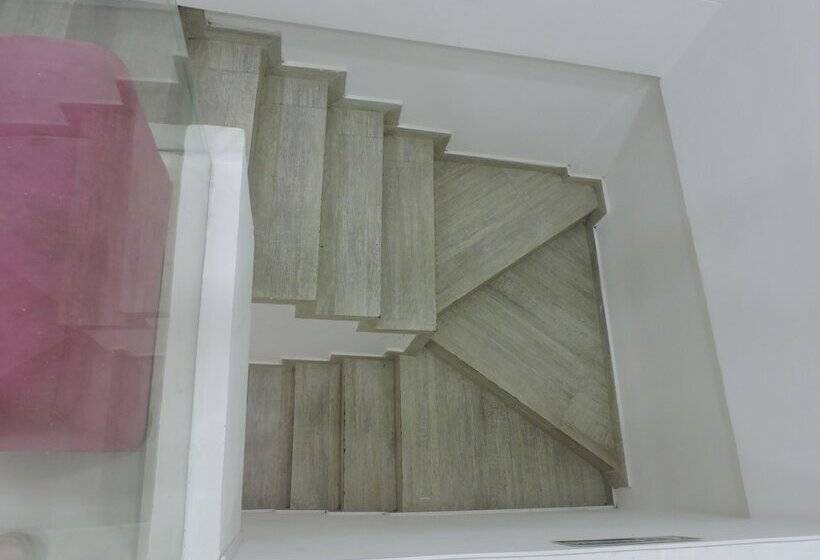 Apartahotel El Dorado