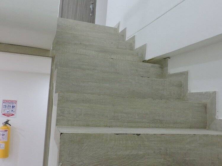 Apartahotel El Dorado