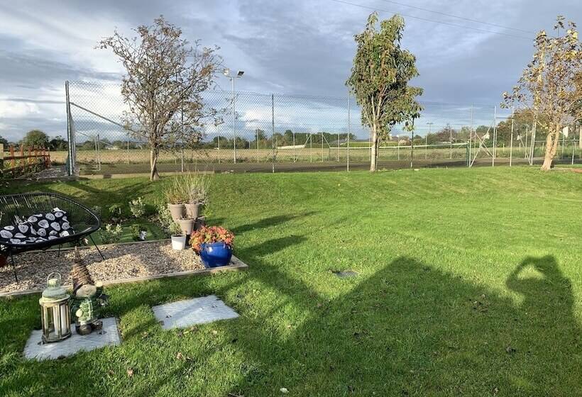 Bed and Breakfast Arden Bungalow