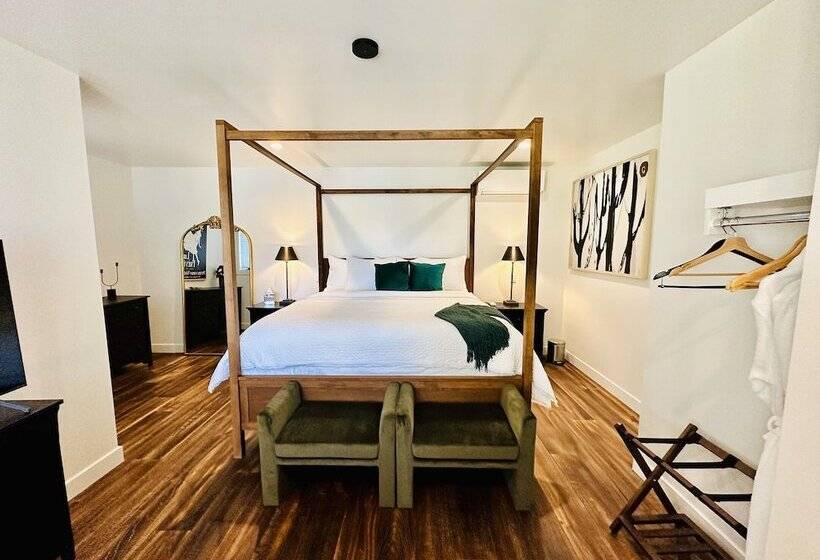 تختخواب و صبحانه Bespoke Inn Flagstaff