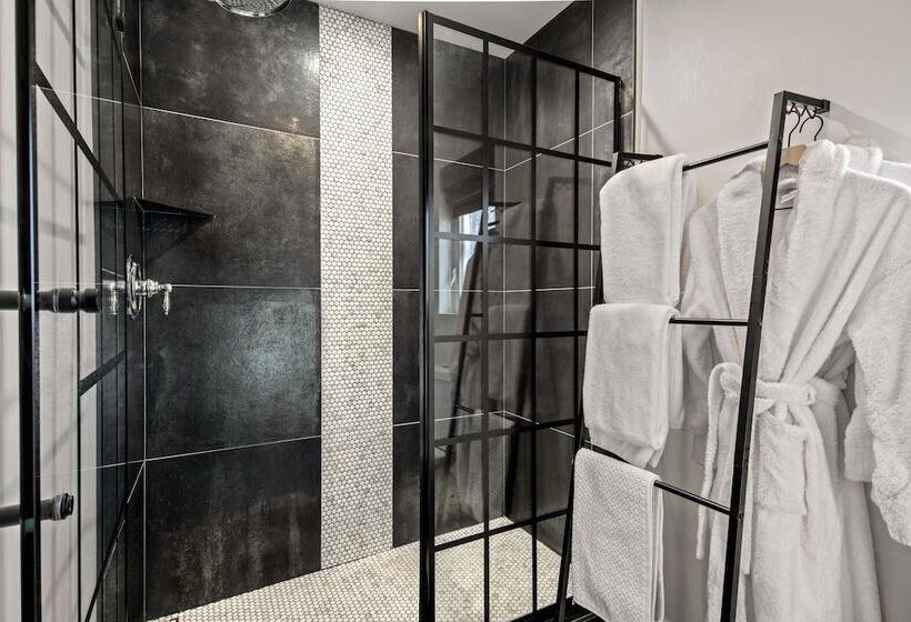 تختخواب و صبحانه Bespoke Inn Flagstaff