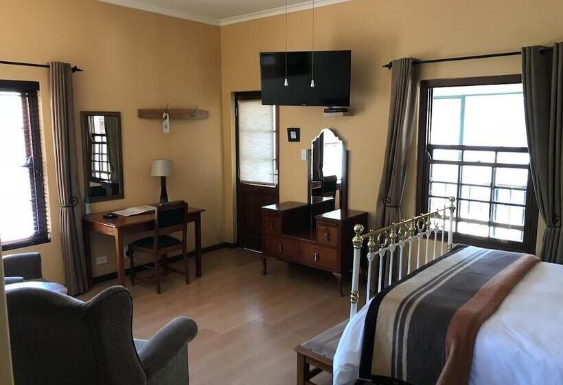 مبيت وإفطار Elephant S Eye Lodge