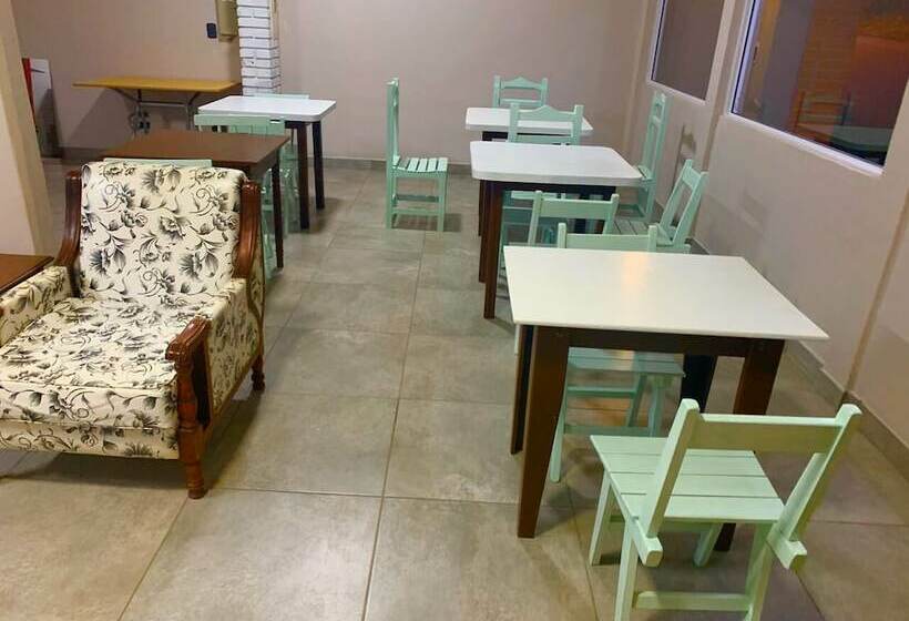 مبيت وإفطار Hosteria Mola