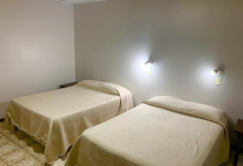 مبيت وإفطار Hosteria Mola