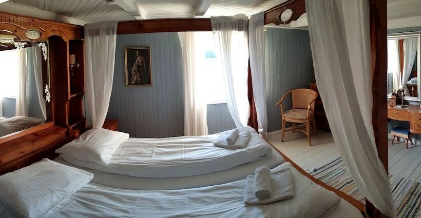 Bed and Breakfast Klostergården Tautra