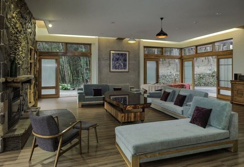 住宿加早餐 Nine Trees Forest House