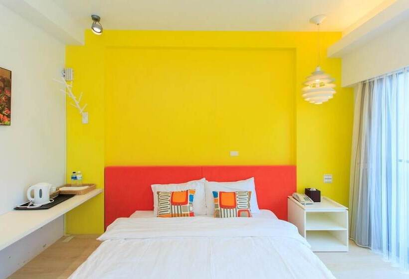 تختخواب و صبحانه Silimu Hostel