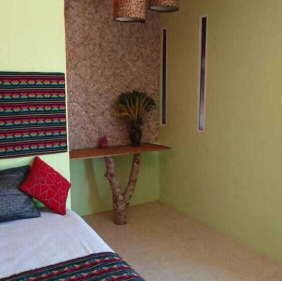 تختخواب و صبحانه Villa Xmaktuun