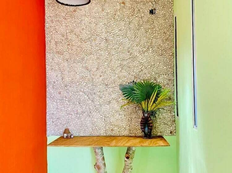 تختخواب و صبحانه Villa Xmaktuun