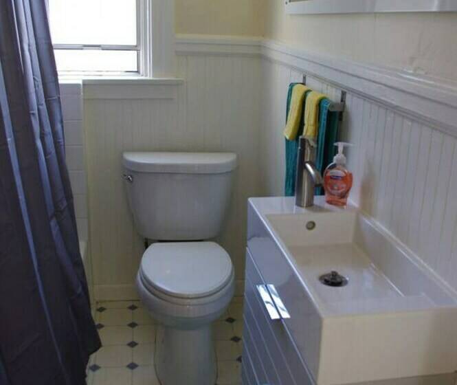 Berkeley Xxl Delux Supreme House