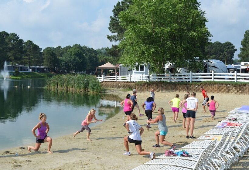 Bethpage Camp Resort