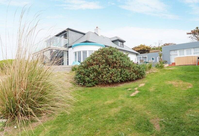 Blue Bay Beach House