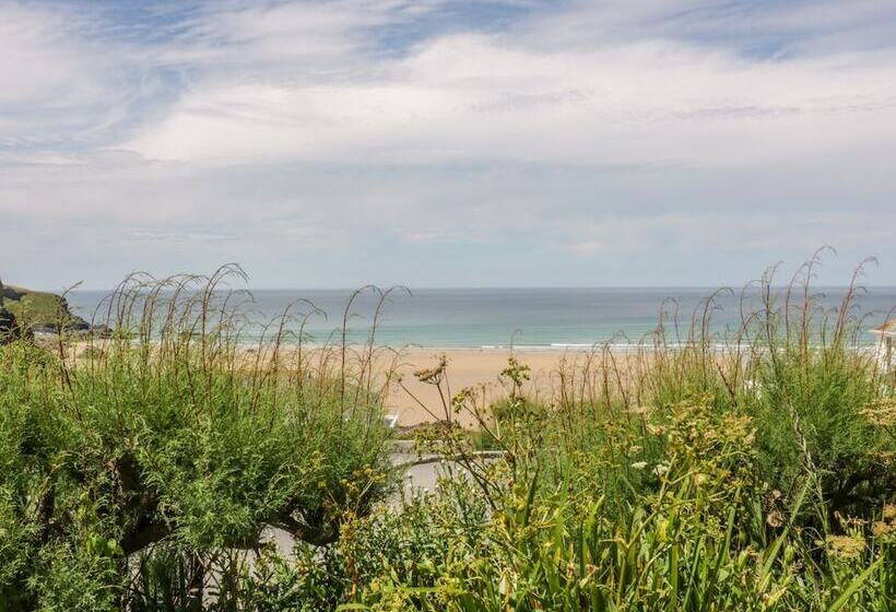 Blue Bay Beach House