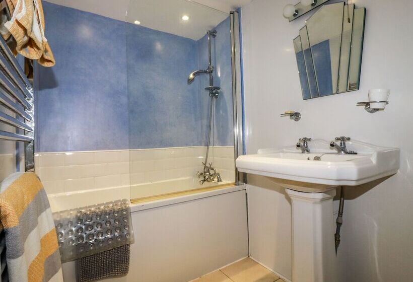 Blue Bay Beach House