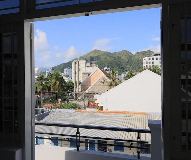 First Hostel Nha Trang