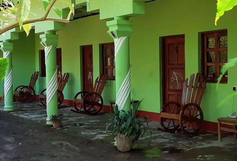 Hostal  Caballo Blanco