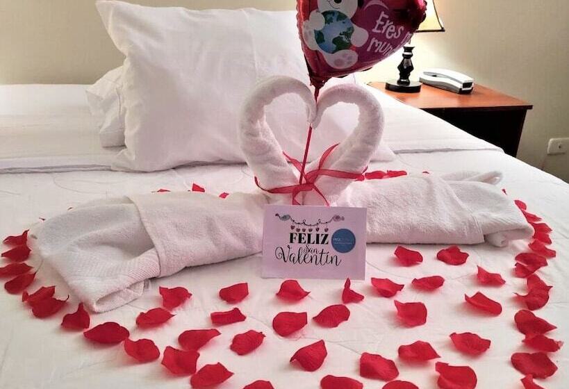 簡易ホテル Piscomar Peru