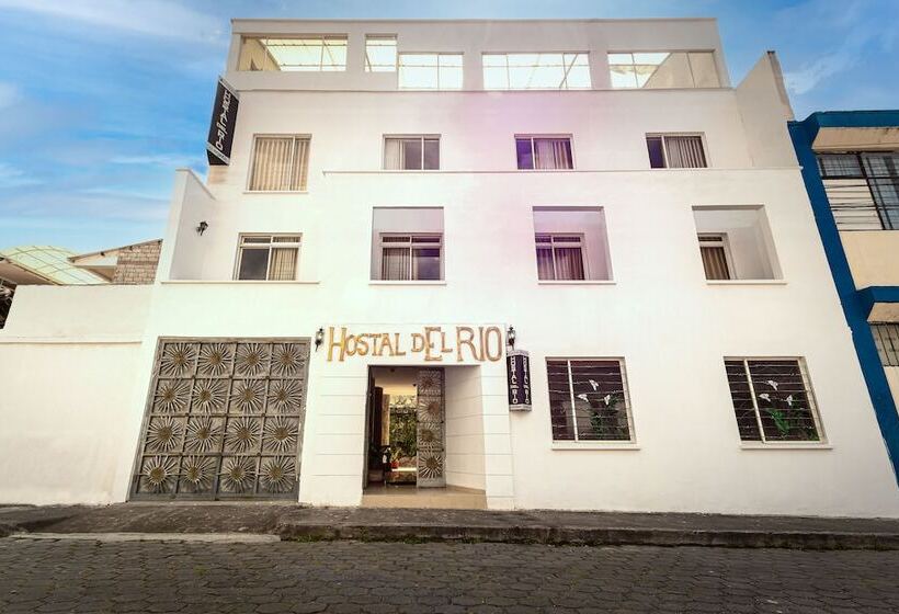 Hostal Del Río
